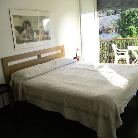 Rivierarent Moma 100 Metri Dal Mare Apartment Финале Лигуре Екстериор снимка